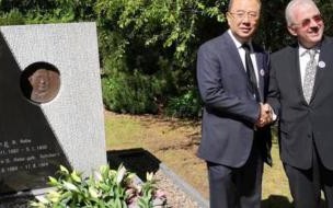 拉贝之孙求助中国是真的吗 拉贝之孙求助中国是真的吗